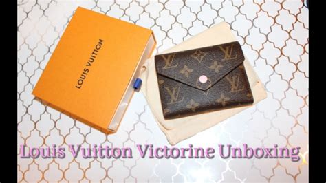 louis vuitton victorine wallet unboxing